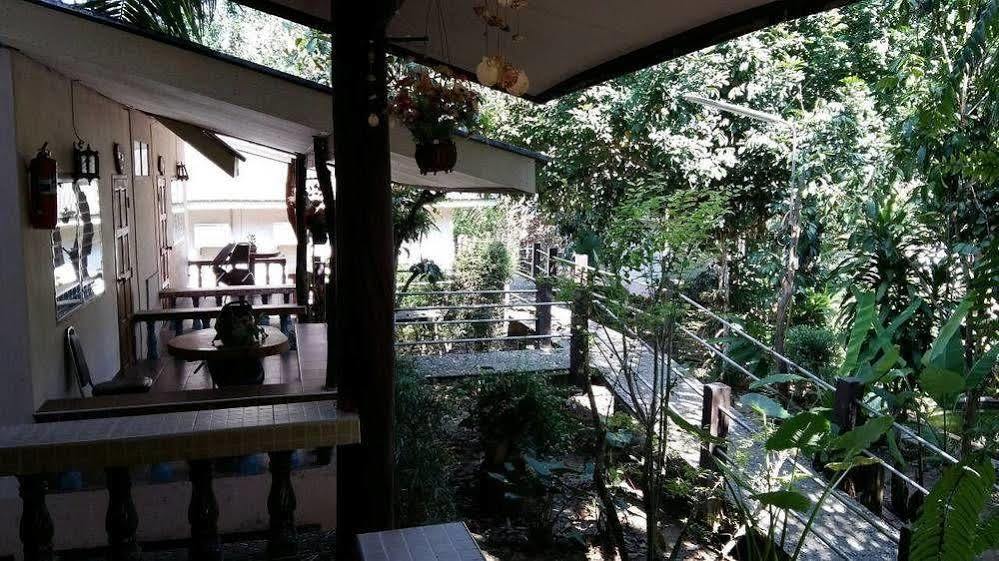 Subtawee Resort سوراثاني المظهر الخارجي الصورة