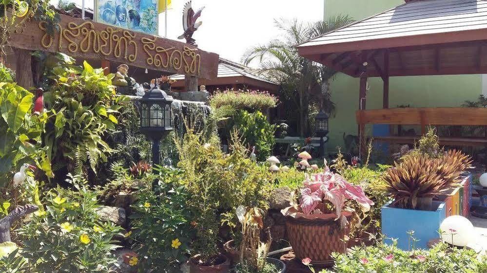 Subtawee Resort سوراثاني المظهر الخارجي الصورة